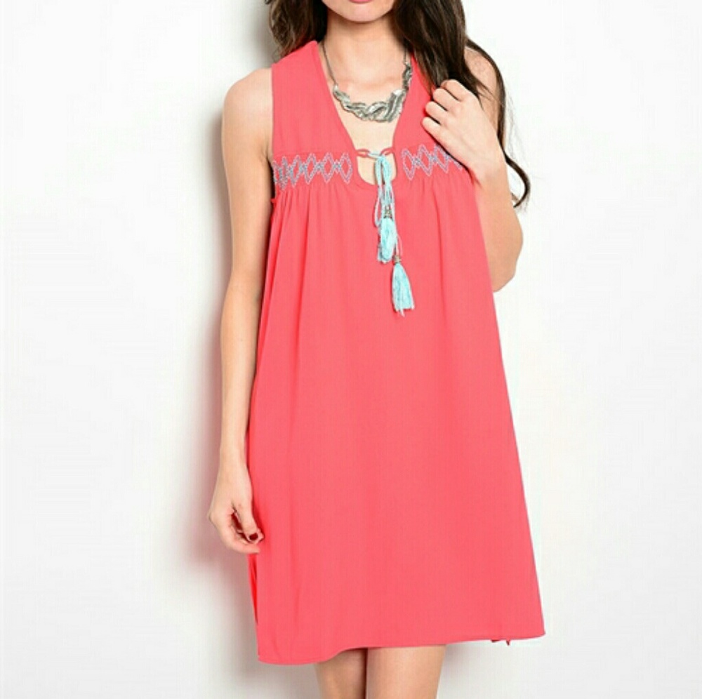 NWT  Tassel Detail Dress
